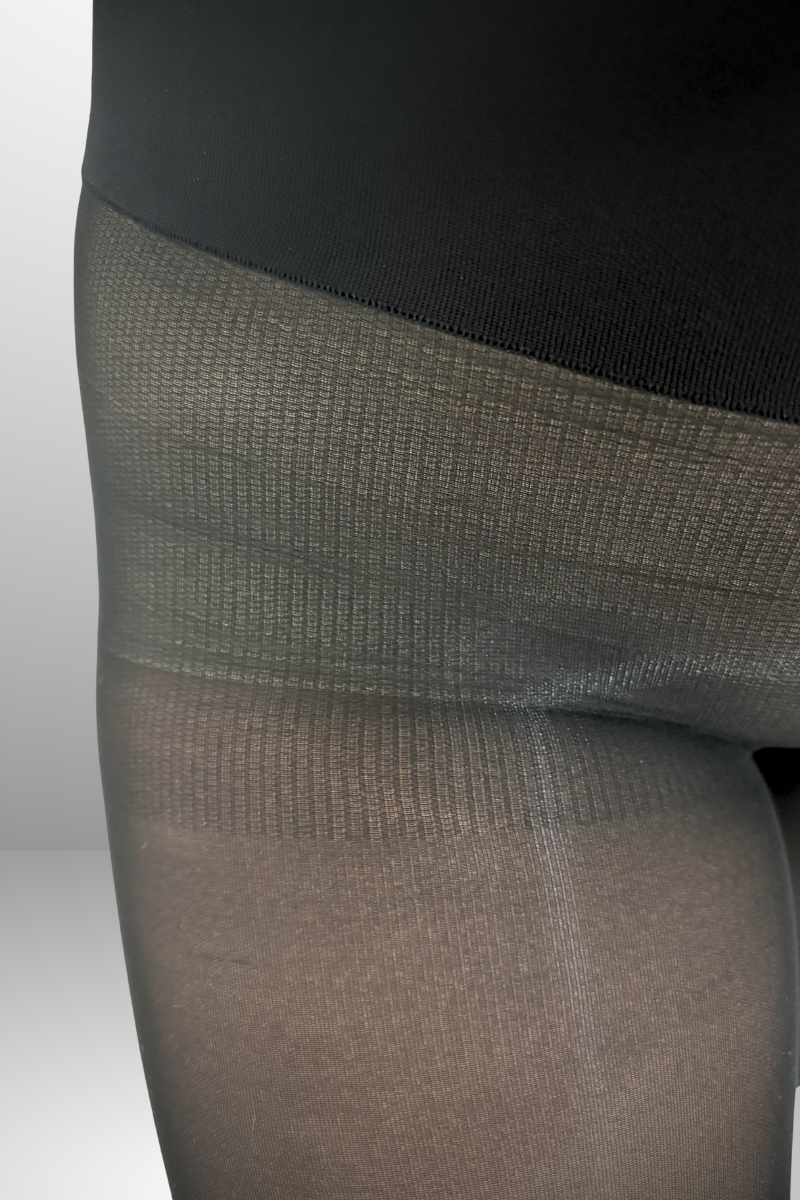 Black Tights in 1800-Box